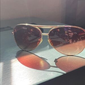Louis Vuitton Gold Frame Aviator Sunglasses with Brown Gradient Lenses